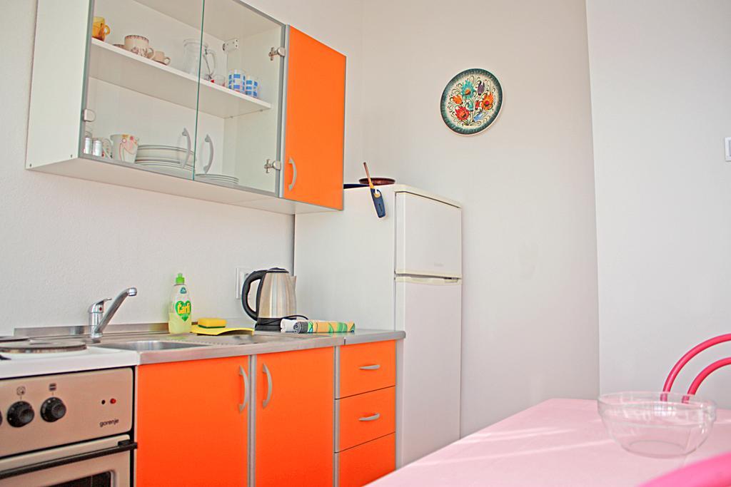 Bougainvillea Apartments Makarska Exterior foto