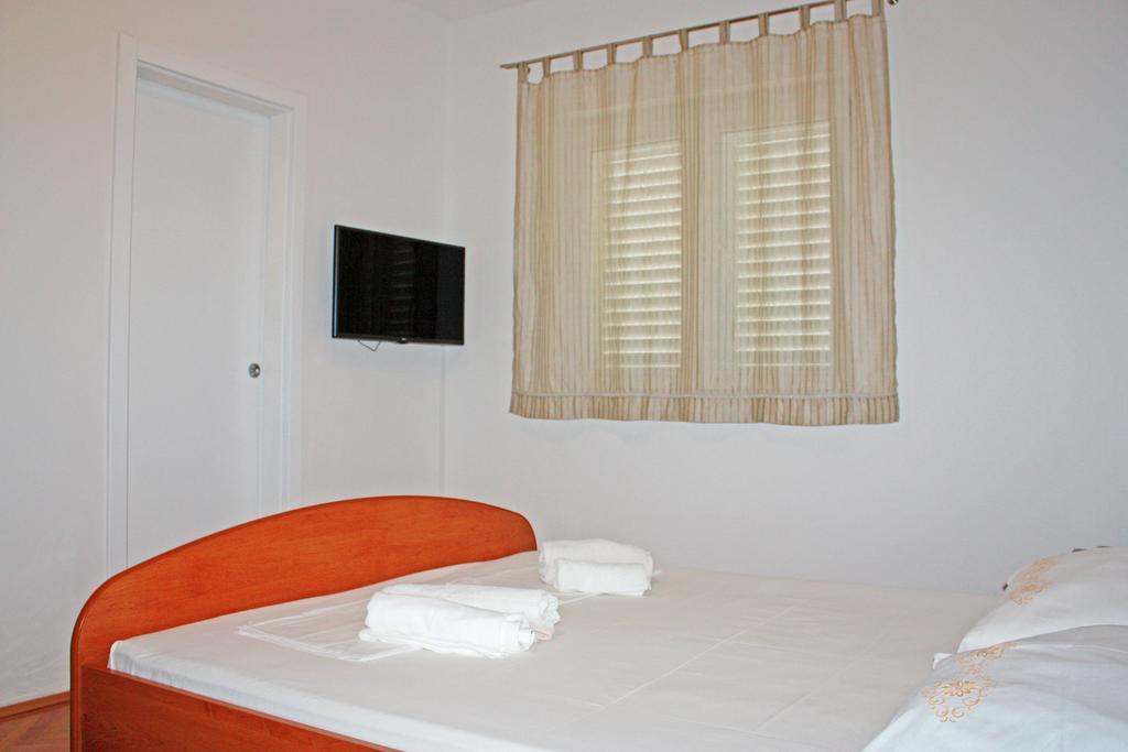Bougainvillea Apartments Makarska Exterior foto